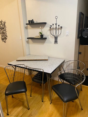 Vintage Mid Century Modern DAYSTROM dinette set dining table 4 chairs + leaf Cover