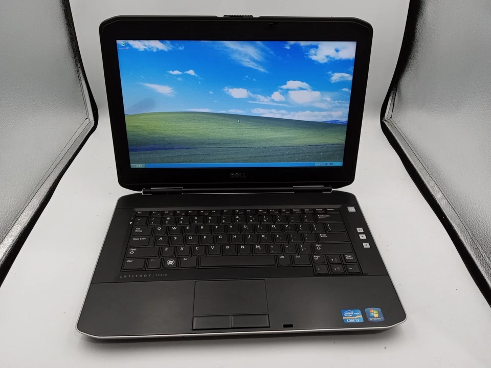 Dell Latitude E5430 14" Laptop Intel Core i3 3GB RAM 320GB HDD WinXP - READ -RR - Image 1 of 4