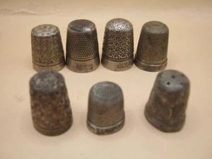 Antique Collection Of 7 Thimbes Includes Silver - Charles Horner Dorcas & Others - Picture 1 of 8