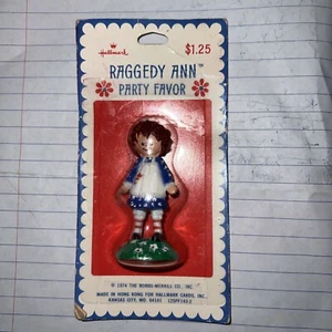 1974 Vintage Raggedy Ann Party Favor Cake Topper Figures By Hallmark NEW In Pkg - Picture 1 of 4