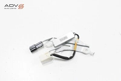 UNIDAD MÓDULO AMPLIFICADOR ANTENA TRASERA LEXUS NX200T NX300H 2015-2021 OEM Foto 1 de 4