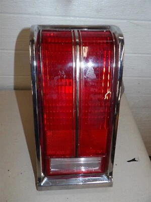 LH DRIVERS 侧尾灯组件 OLDSMOBILE 欧米茄 1981 年很好铬 — 第 1/4 张图片