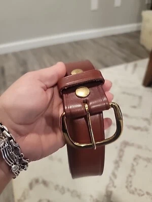 Cabelas Hombre XXL Cinturón Cuero Marrón 97-50 Talla 50 Excelente Estado Apenas Usado Foto 1 de 4