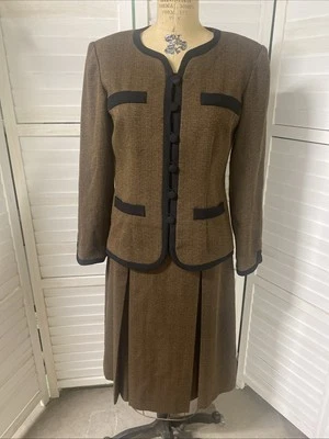De Colección Años 90 2 Piezas LESLIE FAY Marrón y Negro Ribete Chaqueta Falda Conjunto Traje Talla 8 Mediano Foto 1 de 4