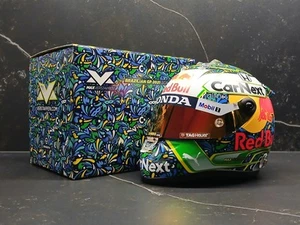 Max Verstappen Red Bull Brazilian GP 2021 Limited Edition Scale Helmet 1:2 - Foto 1 di 8