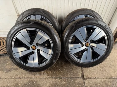 Original Porsche Taycan 19" Winterräder Winterreifen Sport Turismo J1 I II DOT21 - Bild 1 von 4