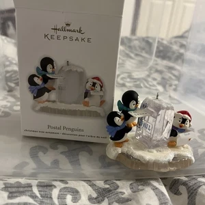 Hallmark Ornamento 2012 Pinguini Postali con Scatola Natale Vacanze Inverno Decorazione - Foto 1 di 4