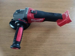 Milwaukee M18 CAG125X FUEL SMERIGLIATRICE - Imagen 1 de 7