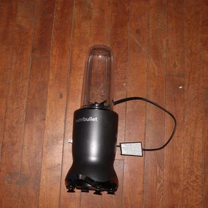 Nutribullet Blender 1200 Watts NB-500 - Picture 1 of 4