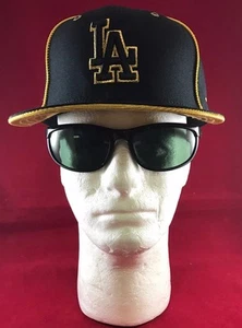 New Era 59Fifty MLB LA Dodgers Negro con Correa Dorada/LA Contorno Dorado LA Sombrero Plano - Imagen 1 de 10