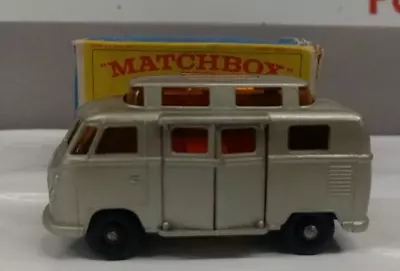 MATCHBOX LESNEY VOLKSWAGEN CAMPER  N° 34 - Immagine 1 di 4