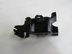 YAMAHA OEM LEVER 1 HOLDER 1UY-82911-02-00 - Picture 1 of 4