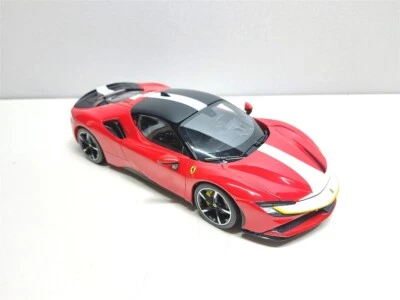 Ferrari SF90 Stradale Assetto Fiorano 2020 - 1/18 Burago Signature + Teca - Immagine 1 di 4