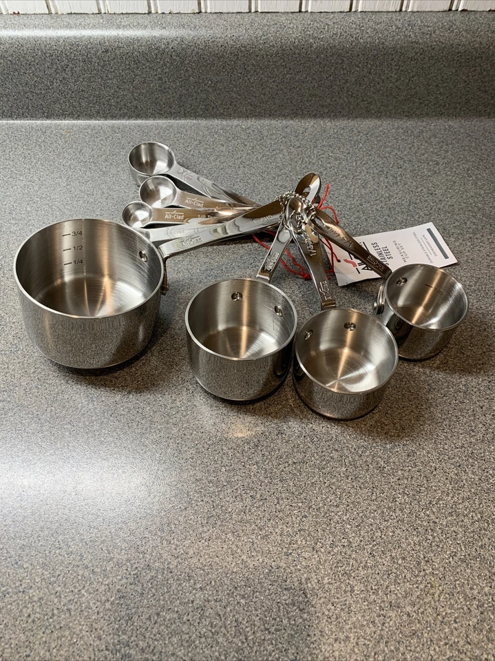 Nuevo Juego de 4 tazas medidoras y 4 cucharas ALL-CLAD de acero inoxidable tamaño estándar Foto 1 de 4