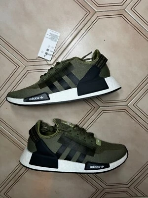 Adidas Originales NMD R1 V2 GW4708 Negro Blanco Oliva Hombres Talla 9.5 Foto 1 de 4