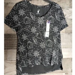 NWT Women's Size XL All Over Print Halloween T-Shirt W/ Witch Themed Pattern - Picture 1 of 2