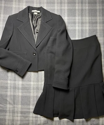 Ellen Tracy Womens 2-Piece Skirt Suit Black Notch Lapel Single Breasted Size 6/8 - Image 1 of 4