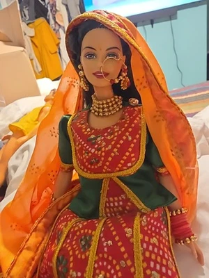 Barbie Expressions of India Special Edition Roopvati Rajasthani-Mattel - Image 1 of 4
