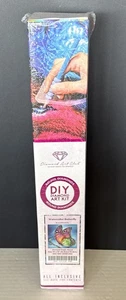 Diamond Art Club kit diamantato fai da te acquerello farfalla 13x13 nuovo con scatola - Foto 1 di 8
