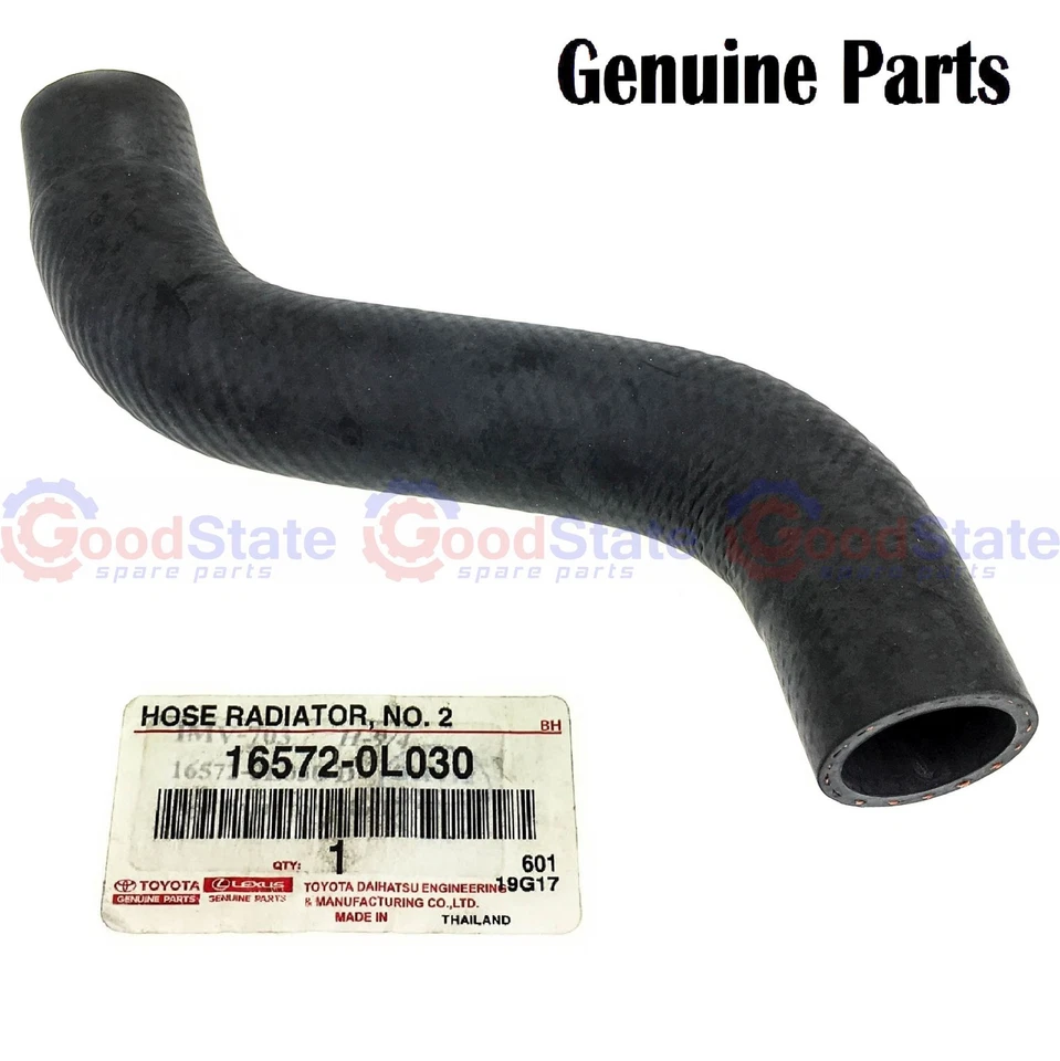 Genuine Toyota Fortuner KUN61 1KD 3.0 Diesel Lower Radiator Outlet Hose - Image 1 of 1
