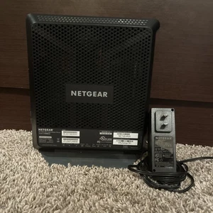 Netgear Nighthawk C7000v2 czarny AC1900 kabel WiFi modem router - Zdjęcie 1 z 6