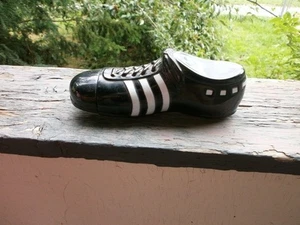 AVON "JUST FOR KICKS" SHOE - FULL - 1974 NWOB - Picture 1 of 1