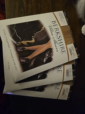 New 3 Pairs Size 2 plus Berkshire Ultra Sheers In City Beige & Tan De Sol - Image 1 of 4