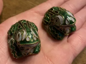 Vintage Cloisonne Paar Miniatur Emaille Handarbeit Frösche Kunst Dekor Kröte C11 - Bild 1 von 12