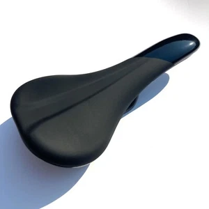 Brompton Superlight Carbon Saddle - Picture 1 of 3