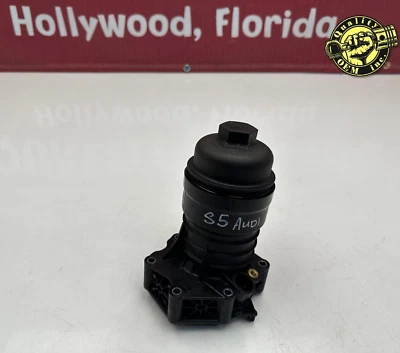 Carcasa filtro aceite motor AUDI A6 A7 A8 Q7 Q8 S4 S5 S6 S7 S8 SQ5 SQ7 2018-2023 Foto 1 de 4