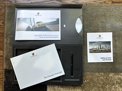 2014 Porsche Cayenne Owners Welcome Portfolio Manuals Books CD Pen Kit Complete - Image 1 of 4