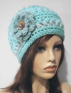 crochet handmade womans  flower hat beanie puffs domino blue new - Picture 1 of 3