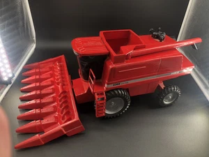 2388 Case IH Signature Edition Combine 1/16 Scale Corn Head & Orig. Box ZSM910 - Picture 1 of 12