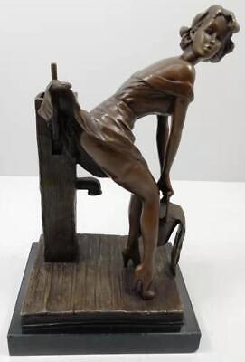 Erotic Bronze Sculpture - Lady At Water Pump - Exposing Naked Bottom • 299£