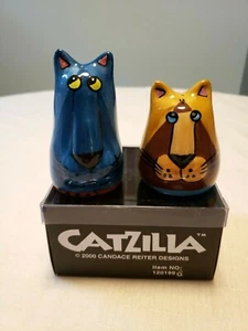 Catzilla 2000 Ceramic SALT & PEPPER SHAKERS Candace Reiter Teal & Yellow - Picture 1 of 10