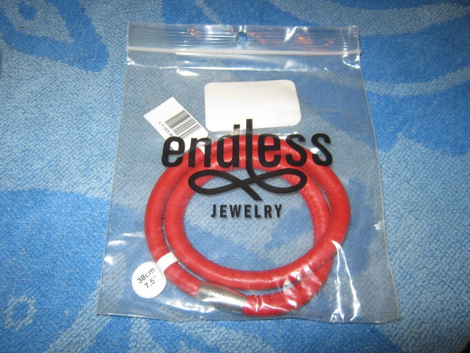 Pulsera Doble Cuero Rojo JOYERÍA INFINITA Nueva Con Etiquetas Foto 1 de 4