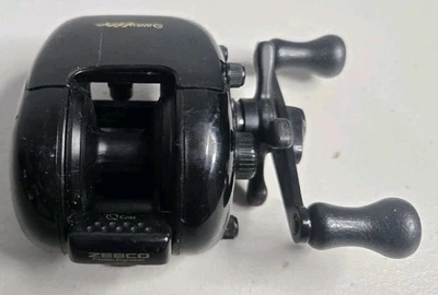 Vintage Quantum Lite QL 550 Baitcasting Reel Right-Handed  - Image 1 of 4