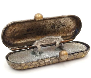 TIMBRO ANTICO TASCABILE CON EMBLEMA - Foto 1 di 7