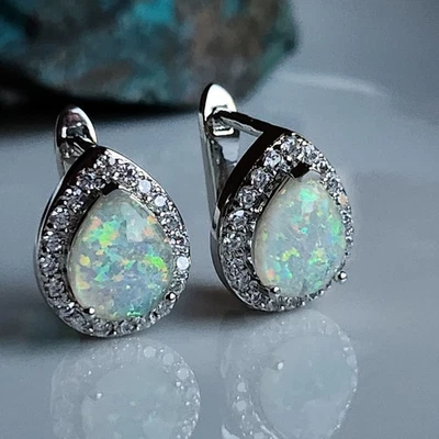 Pendientes de piedras preciosas de ópalo de plata de ley 925 con pera blanca natural de 7,8 x 9,5 mm Foto 1 de 4