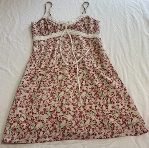 Women’s Sz S Mini Slip Dress Y2K Strappy Party Event Milkmaid Lace Floral Girly - Picture 1 of 10