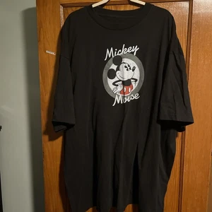 Disney Mickey Mouse T Shirt Men's Size 4XLT Black Old School Style - Picture 1 of 5