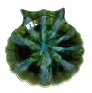 Old French Quimper Pottery Shell Dish Signed Blues and Greens - Picture 1 of 4