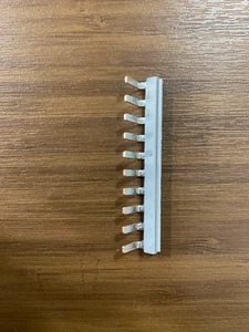 NEW BAG OF 10 PHOENIX CONTACT EB 10-DIK INSERTION BRIDGE 2715937 - Picture 1 of 2