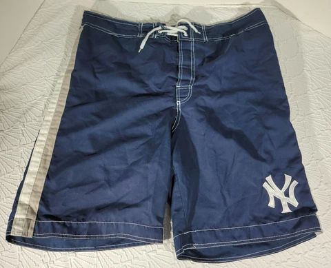 NY New York Yankees Men’s Sz XL blue swimsuit trunks medium G-III polyester Cover