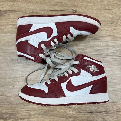 Tênis juvenil Nike Jordan 1 retrô alto (PS) vermelho/branco artesanal tamanho 1,5Y - Imagem 1 de 4