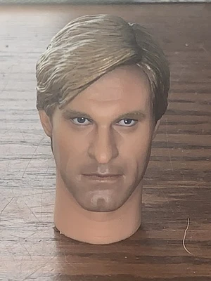 Hot Toys Harvey Dent / Caballero Oscuro Cabeza Dos Caras Foto 1 de 4