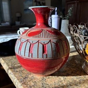 Larry Allen Pottery Wheel Thrown Vessel Red Bottle Vase Signed 2009/ 2K9 - Bild 1 von 9