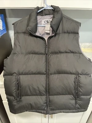 Athletic Works Men’s Size L Puffer Vest Black & Grey W/ Pockets - Image 1 of 4
