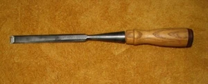 Vintage Oak Leaf 1/2" Socket Wood Chisel - Made in USA - 7 1/4" Steel - Picture 1 of 6