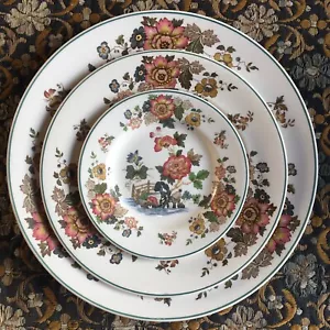 WEDGWOOD EASTERN FLOWERS 426 PORCELAIN DINNERWARE SET JAPANESE TEA GARDEN 46 PC - Picture 1 of 12